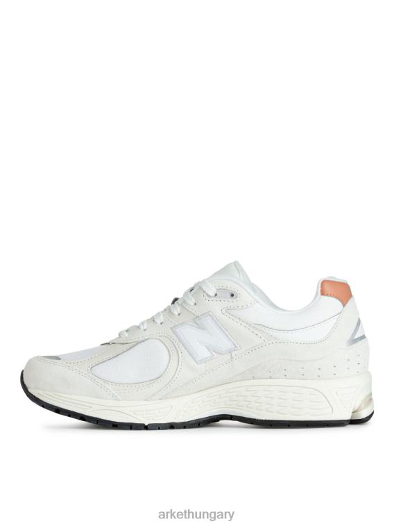 ARKET new balance 2002r kordbársony edzőcipő nők fehér LNXFL673 cipő